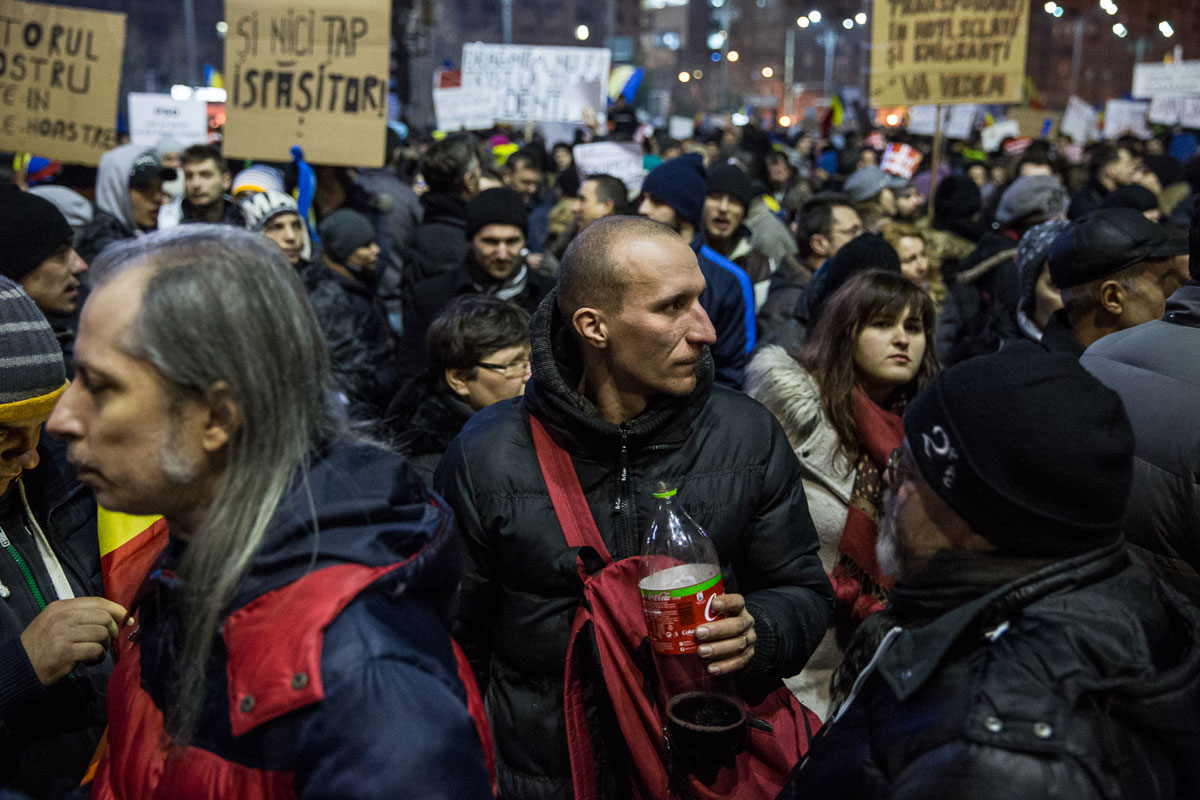 Protesters in Romania: this is our life/Please Do Not Use