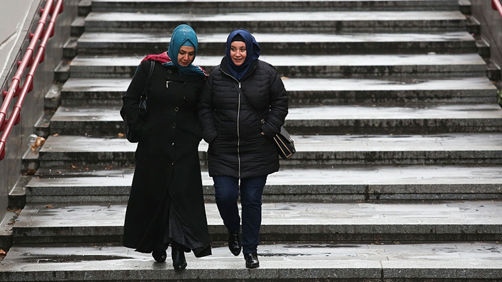 Women wearing hijabs/headscarves in Austria