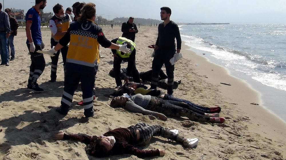 11 die as refugee boat capsizes in Aegean Sea