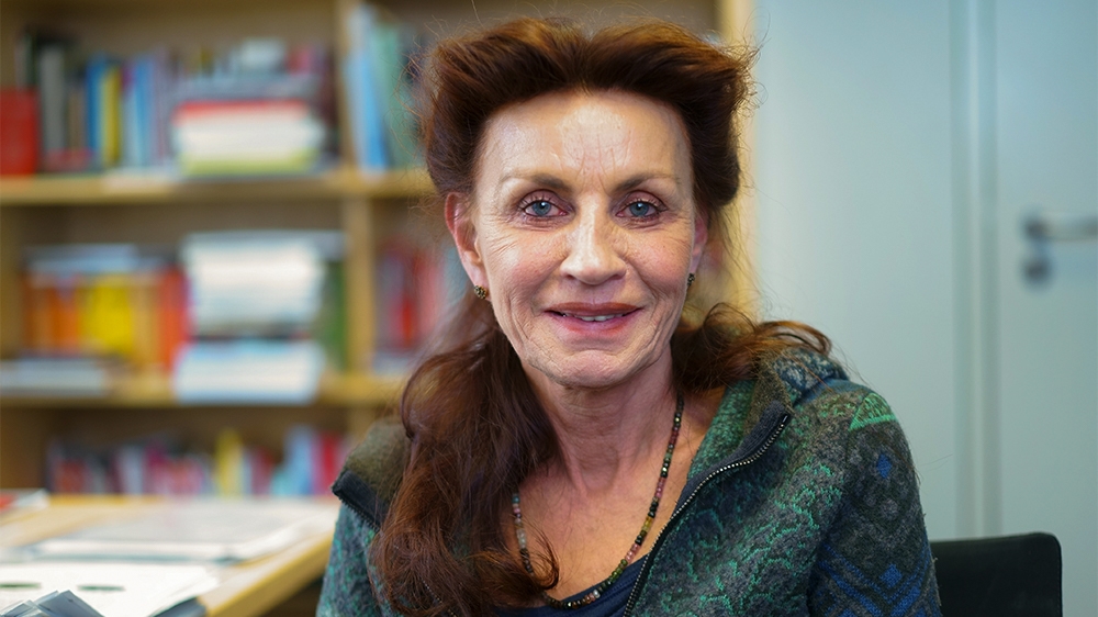 Ulla Jelpke of Die Linke criticises Chancellor Merkel's plans to expedite deportations [Sorin Furcoi/Al Jazeera]