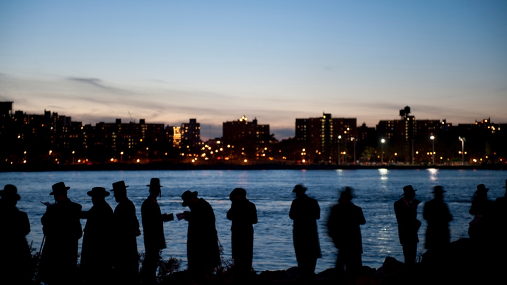 The current political atmosphere in the US has emboldened Islamophobic and anti-Semitic groups, according to Ken Jacobson at the Anti-Defamation League [Tony Shi/Getty Images]