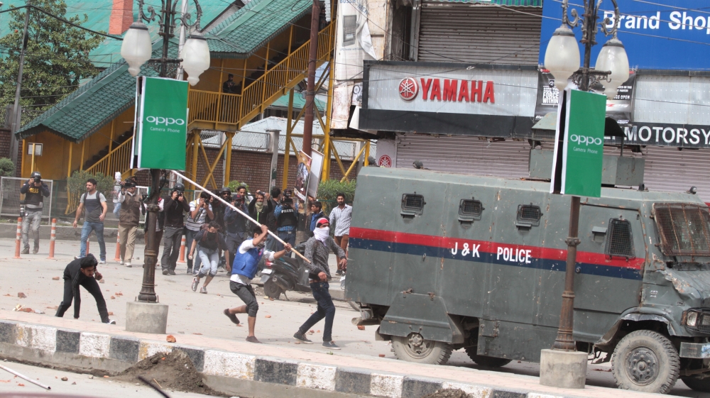 [Shuaib Masoodi/Al Jazeera]