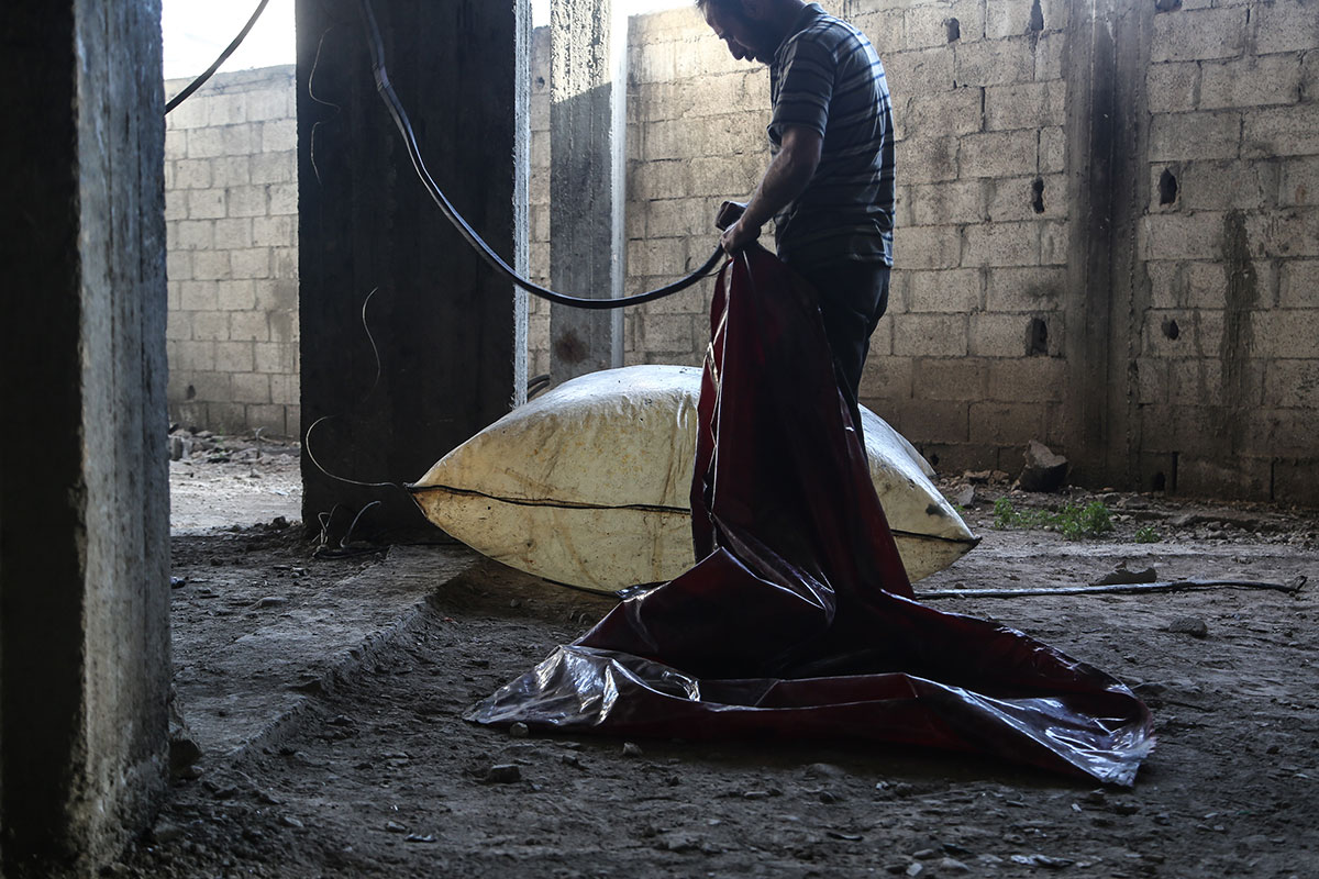 Creating oil and gas/ Please Do Not Use