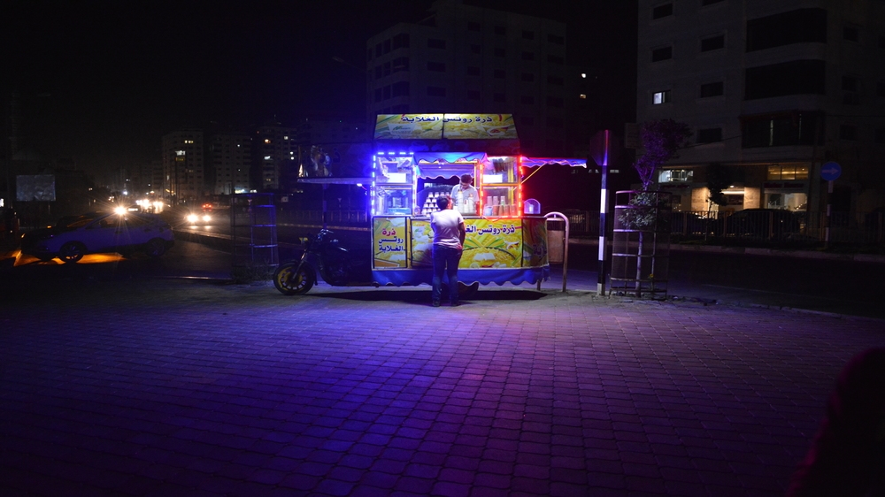 The UN has warned that longer power cuts threaten a 'total collapse