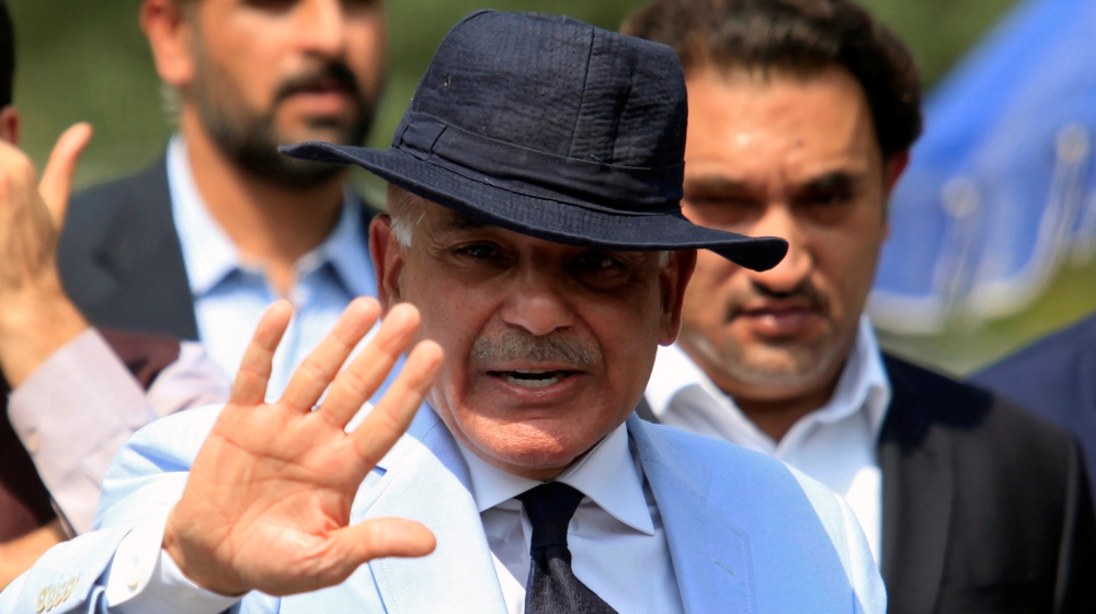 Shahbaz Sharif, Chief Minister of Punjab Province and brother of Pakistan''s Prime Minister Nawaz Sharif, gestures after appearing before a Joint Investigation Team (JIT) in Islamabad
