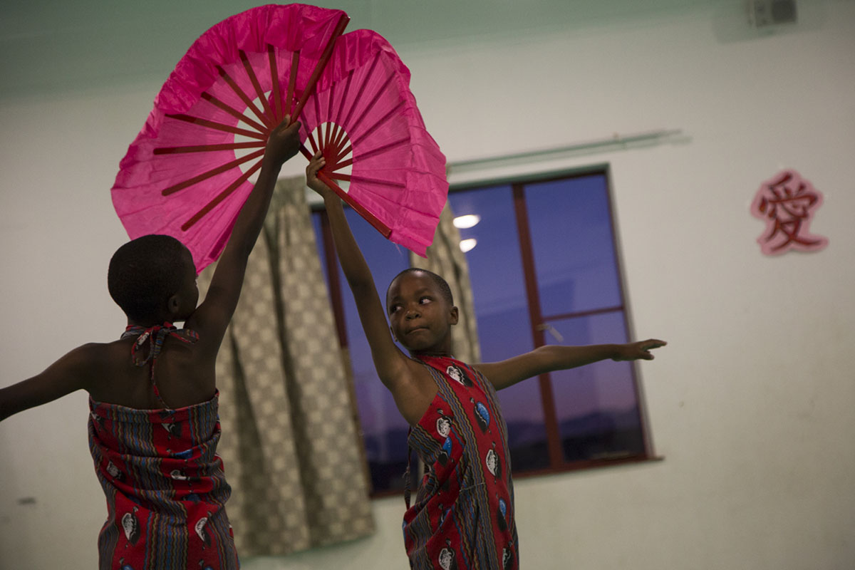 Orphans in Swaziland and Lesotho learning Mandarin, Buddhism and Kung Fu