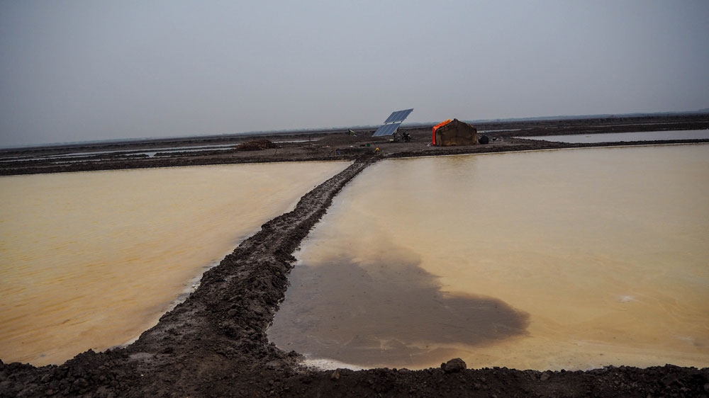 During the rains, the desert sand turns into a heavy marsh, making walking or riding a motorcycle on it difficult [Sharanya Deepak/Al Jazeera]