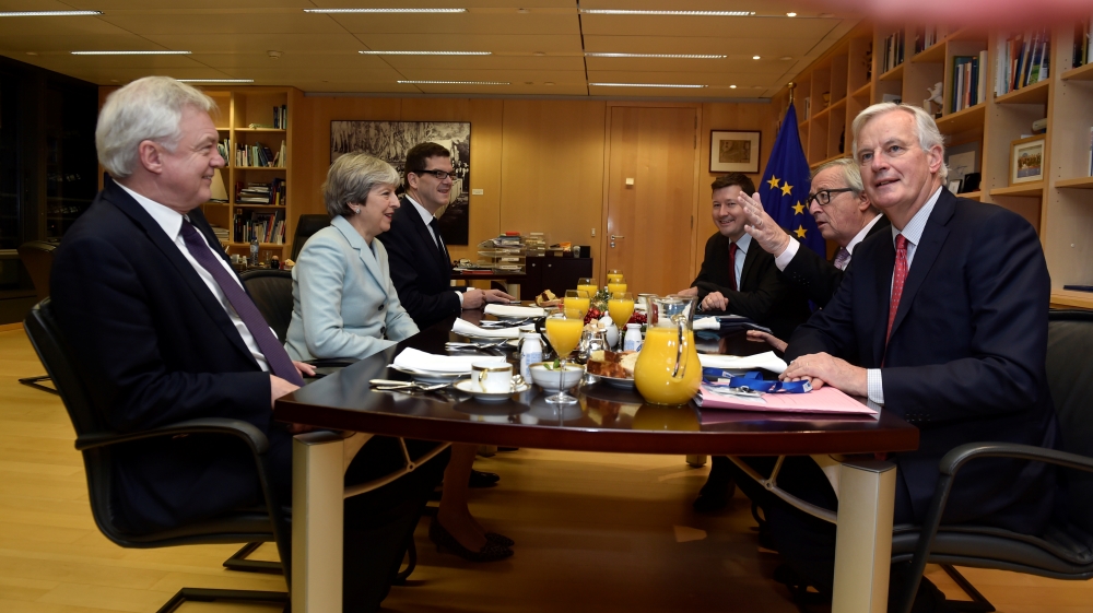 Britain''s Secretary of State for Exiting the EU Davis, Britain''s PM May, EC President Juncker and EU''s chief Brexit negotiator Barnier meet at the European Commission in Brussels