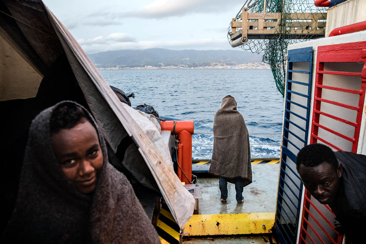 Sea Watch/ Please Do Not Use