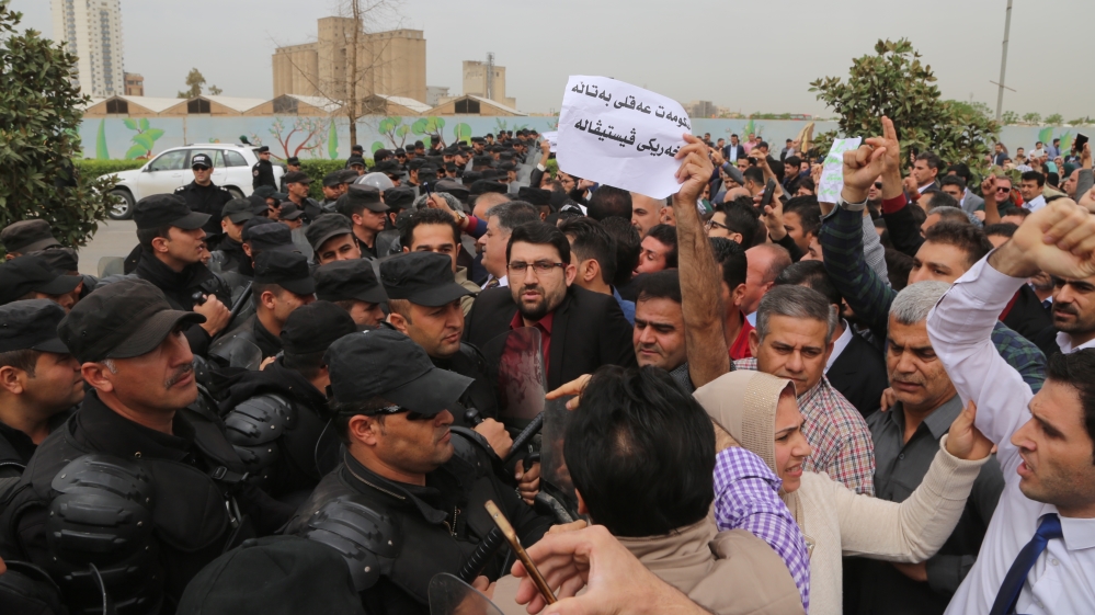 IKRG civil servants protest deducted salaries