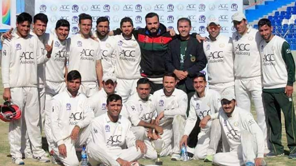 Sarfaraz has played with the members of the Afghan National Cricket team including Usman Ghani, Farid Malak, Shabir Noori and Batin Shah [Courtesy: Pakhtoon Sarfaraz]