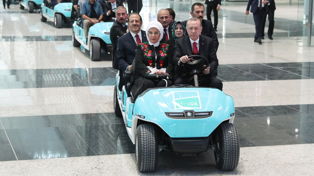 Istanbul's new airport is expected to host 90 million passengers by the end of 2018 [AFP/Turkish Presidential Press Office]
