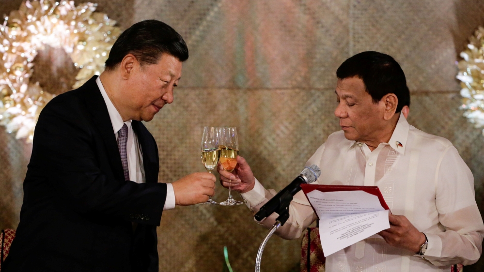 China''s President Xi Jinping and Philippine President Rodrigo Duterte