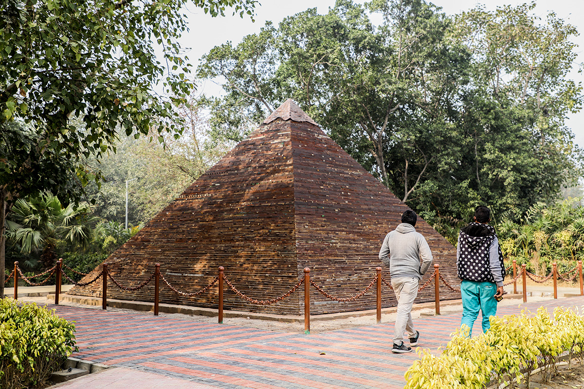 Waste-to-Art: Delhi’s eco-friendly replicas of Seven Wonders grab eyeballs