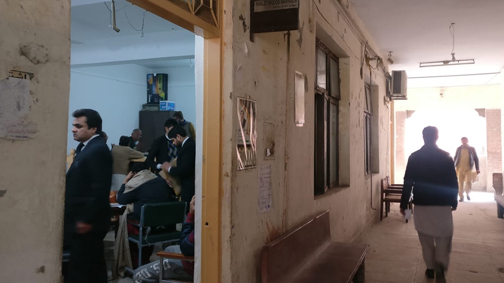 Family law related courtrooms are overcrowded as the backlog of cases keeps growing [Maham Javaid/Al Jazeera]