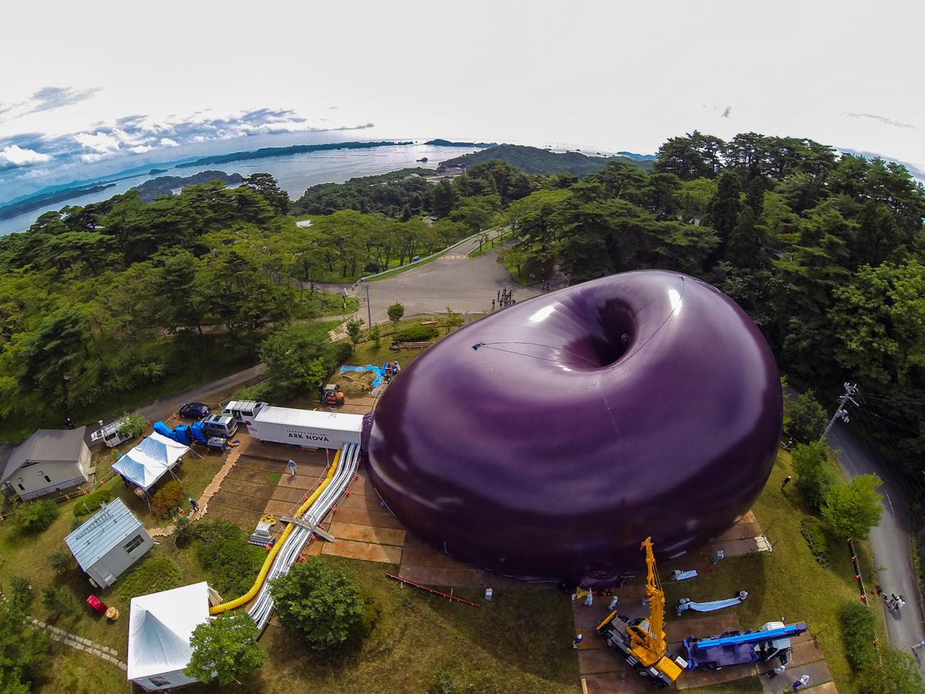 
Ark Nova, a mobile concert hall designed with artist Anish Kapoor [Iwan Baan/Courtesy of the Hyatt Foundation/Pritzker Architecture Prize] 