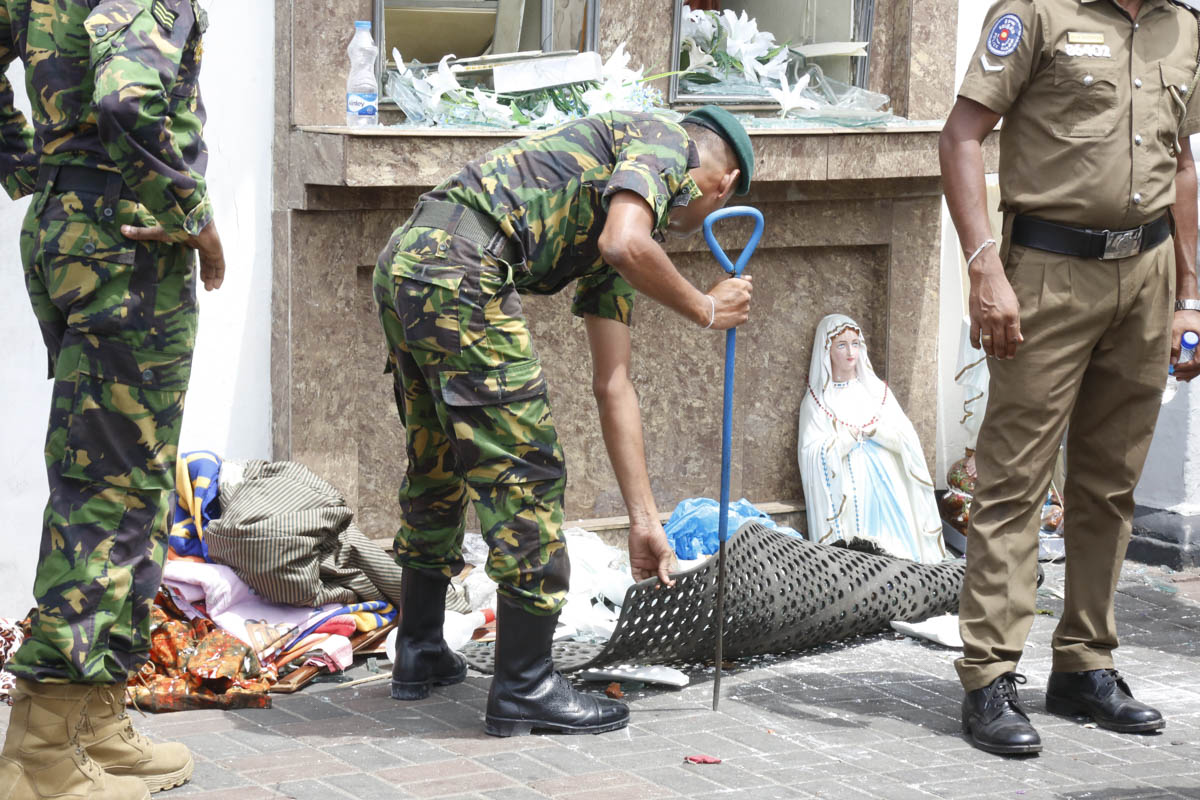 Security personal inspect the site after a explosion hit at St Anthony''s Church in Kochchikade in Colombo, Sri Lanka, 21 April 2019. According to the news reports at least 25 people killed and over 20