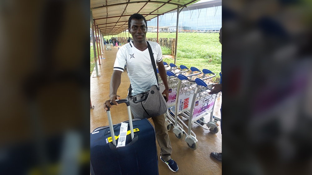 Moshood Afolabi arrives Nigeria [Tolu Olasoji/Al Jazeera]