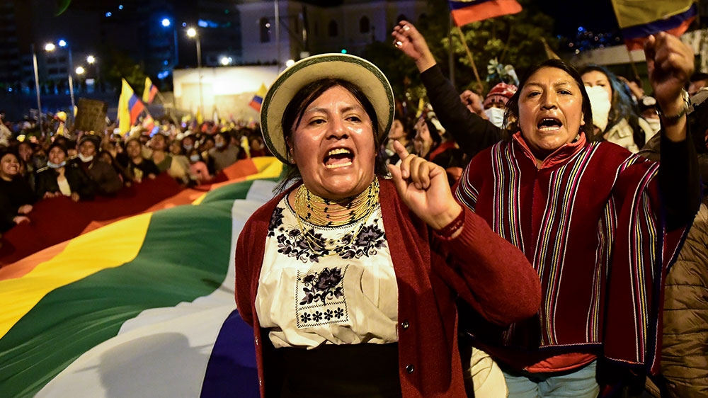 Ecuador protests - women
