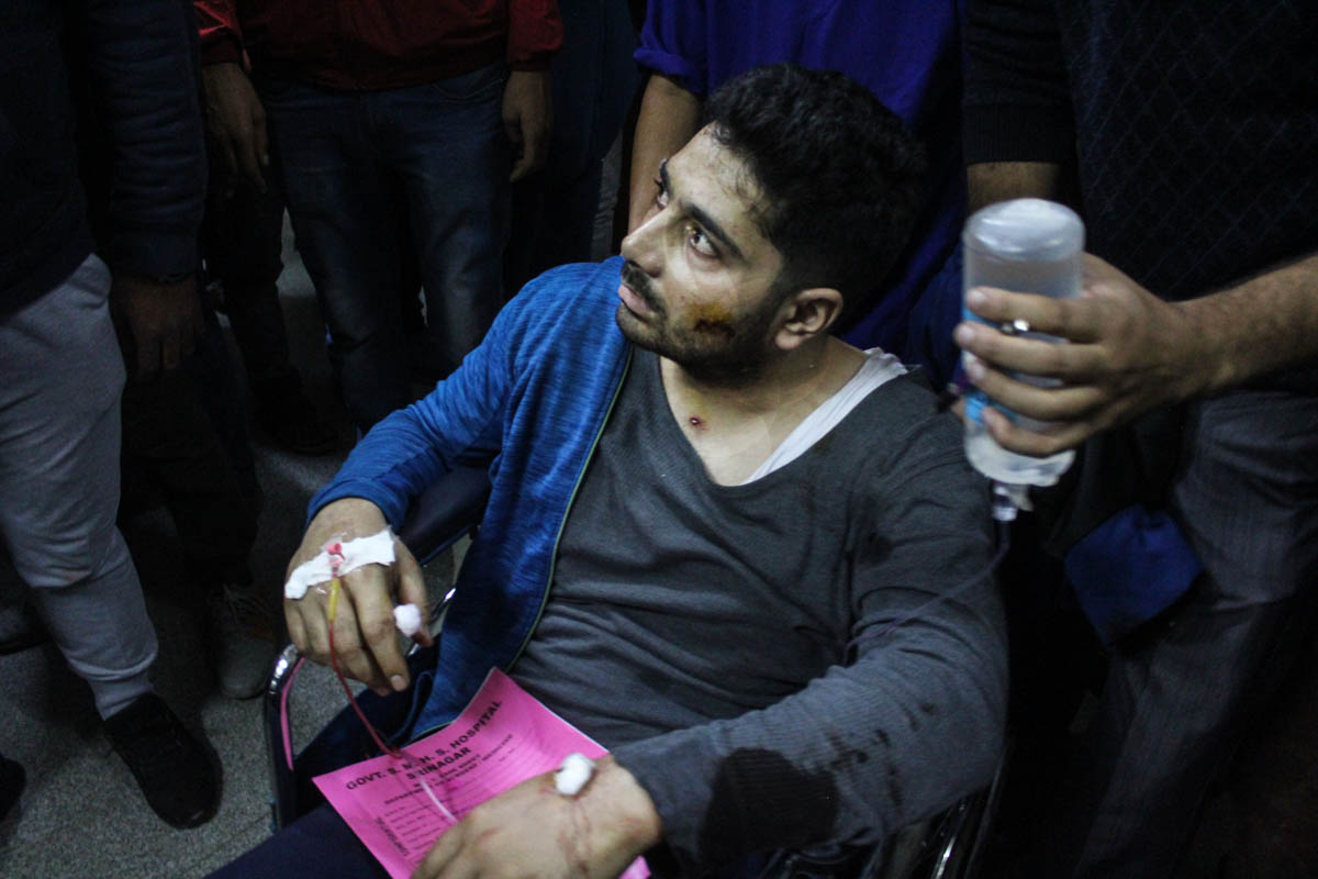 100 days of lockdown in Kashmir