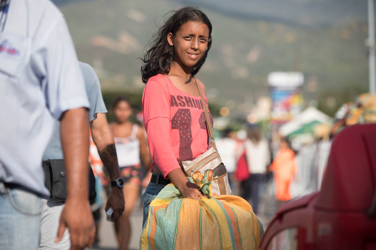Every few days Marimar crosses the Simon Bolivar International Bridge with plastic bottles she collects in Venezuela to sell across the border in Colombia. “When I come to Cucuta, I have to sleep