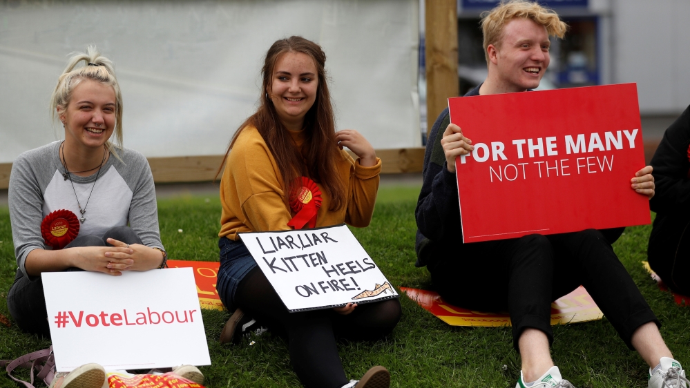 Corbyn young supporters Reuters