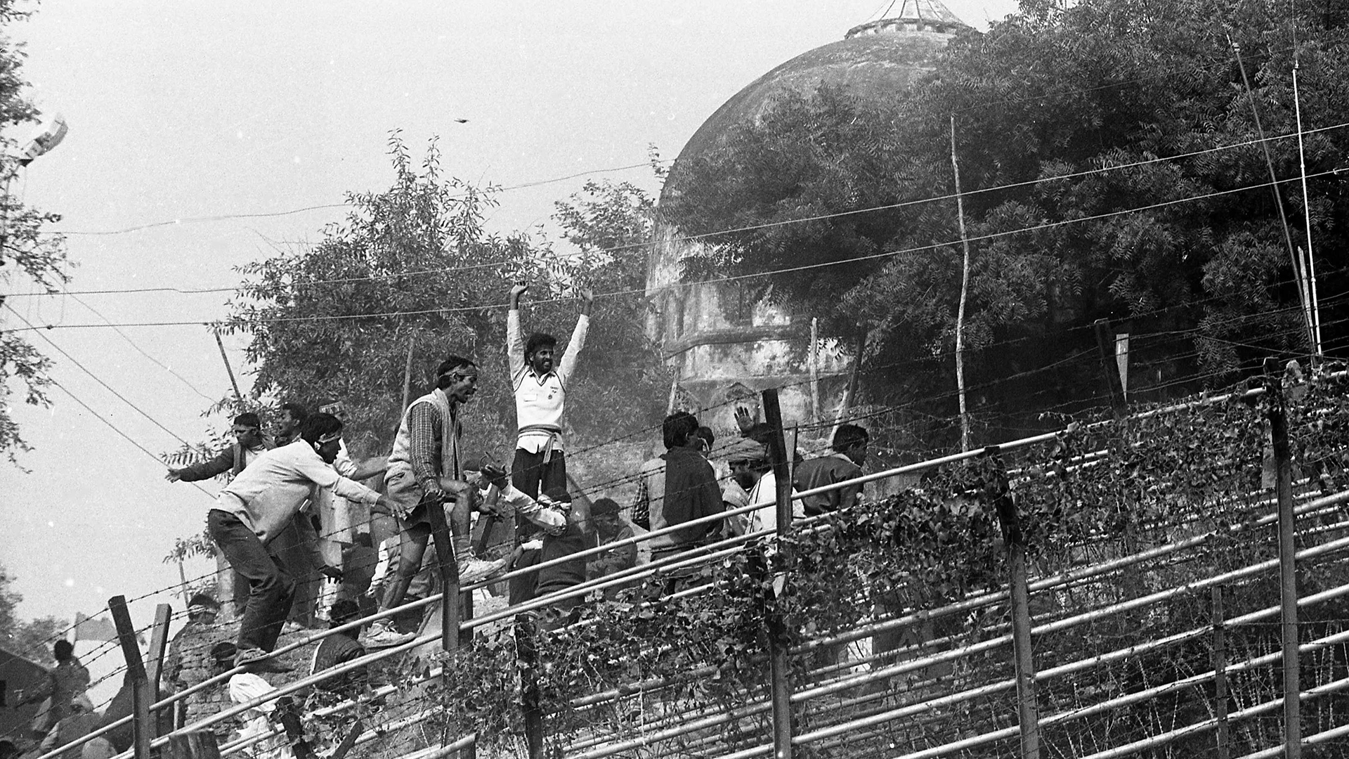 ONLY FOR FEATURE ON BABRI MOSQUE (DON''T USE)