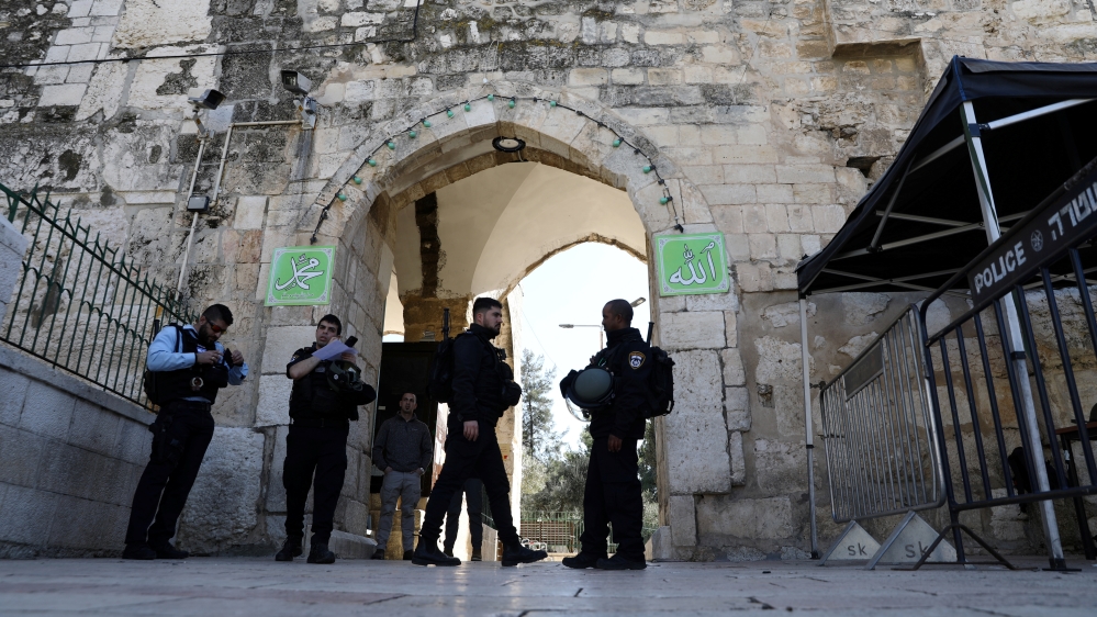 Israeli police officers secure the area following a suspected shooting attack in Jerusalem''s Old City
