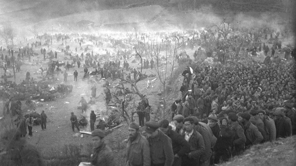 Spanish civil war refugees - Alasdair Fotheringham