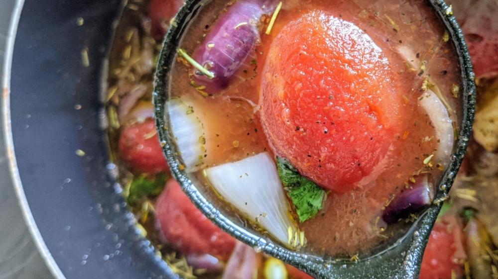 Ozoz Sokoh - cooking in quarantine