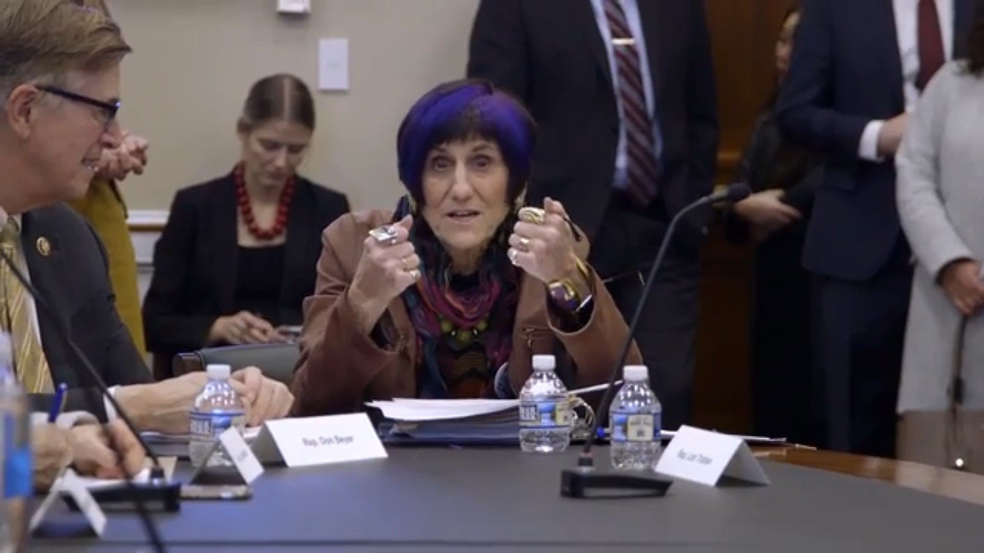 Fault Lines: The Impossible Choice: America's Paid Leave Crisis