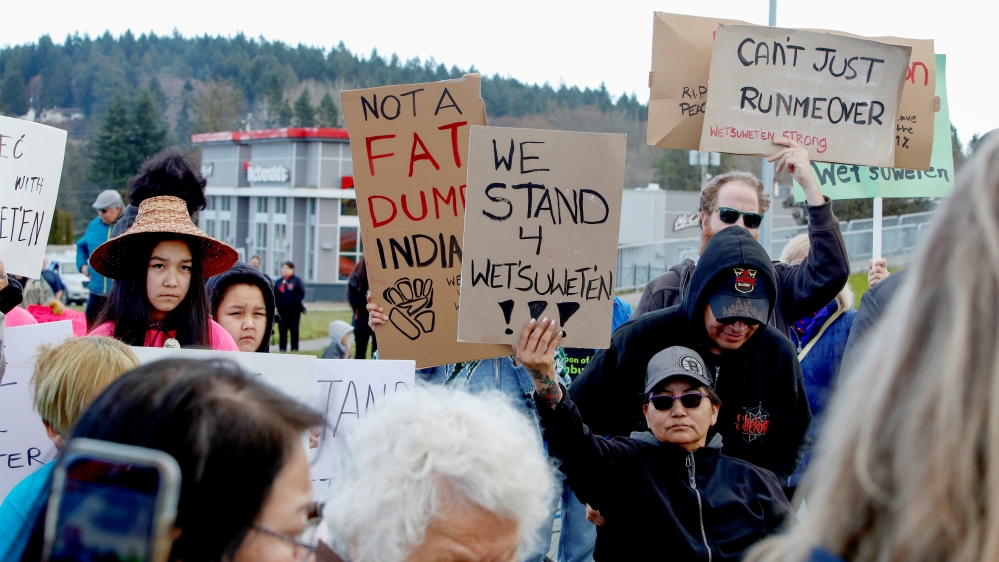 Supporters of the indigenous Wet'suwet'en Nation's hereditary chiefs block the Pat Bay Highway