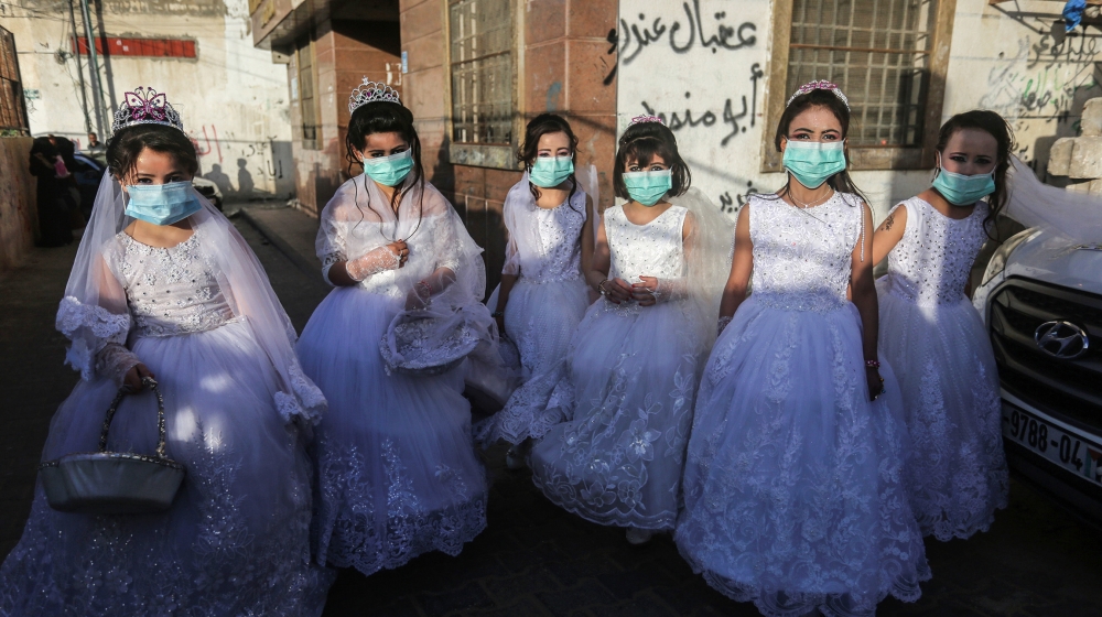 Coronavirus wedding story [Hana Salah/Al Jazeera]
