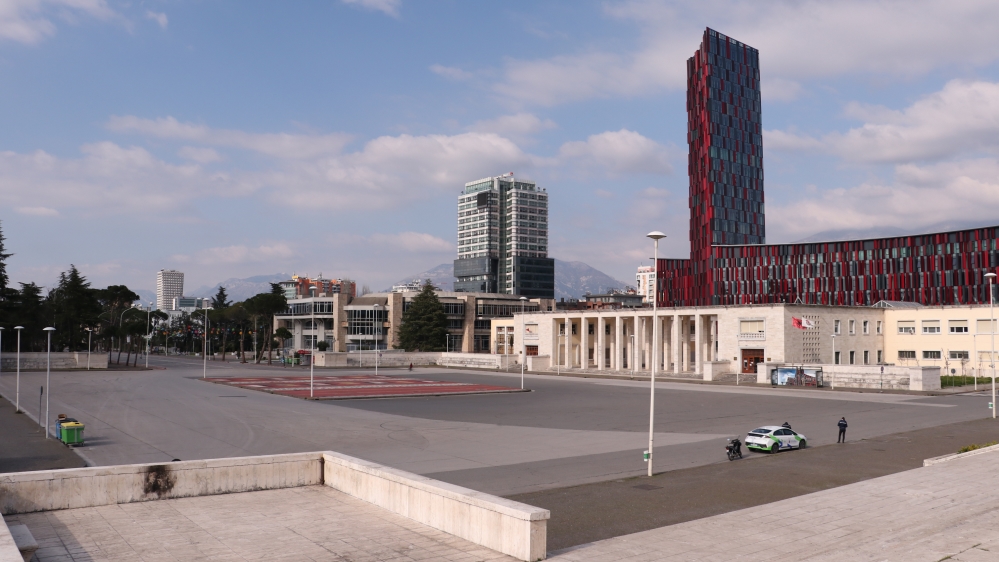 Coronavirus precautions in Tirana