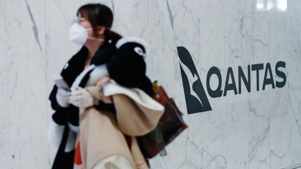 Qantas passenger