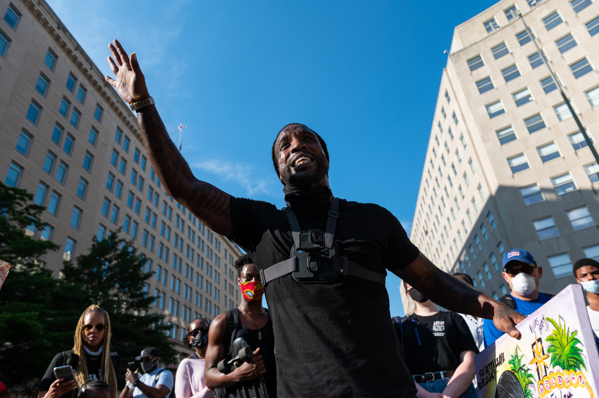 Mike D'angelo speaks to a crowd surrounding him near Lafayette Park adjacent to the White House during a demonstration against racism and police brutality, in Washington, DC on June 6, 2020. - Demonst