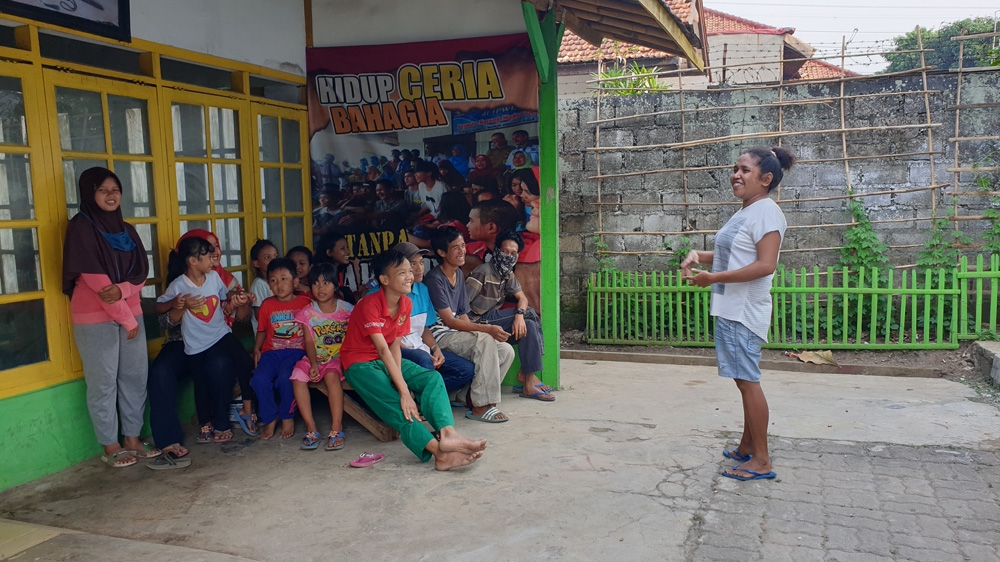 Indonesia street children