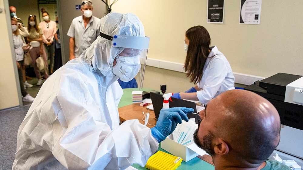 outside image - Russia corona