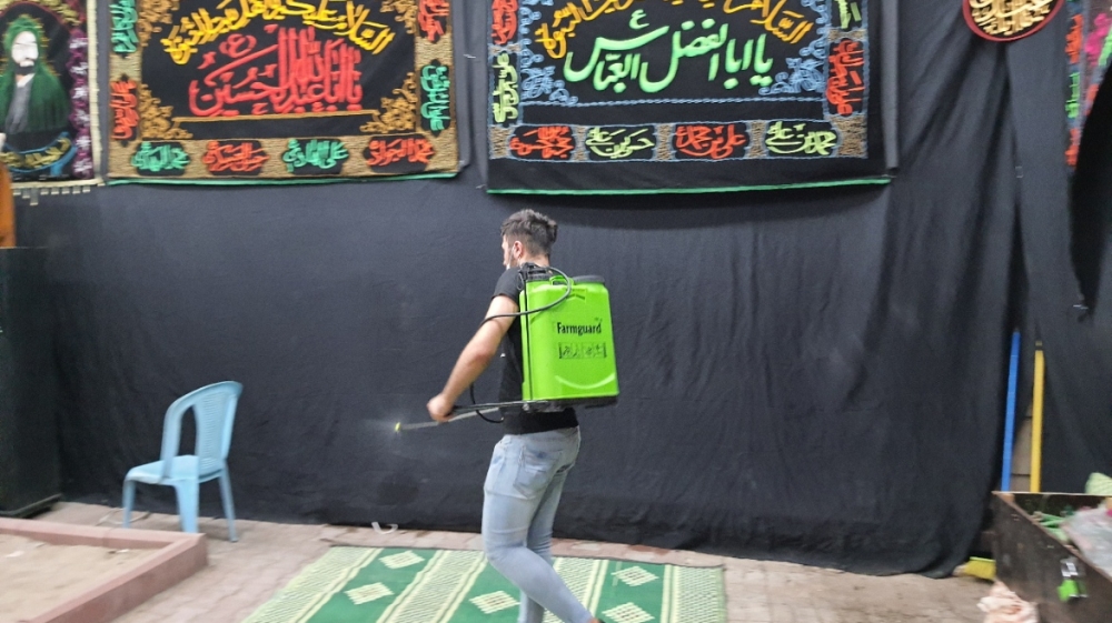 Iraqi Shia Muslims commemorate Ashoura [Sinan Mahmoud]