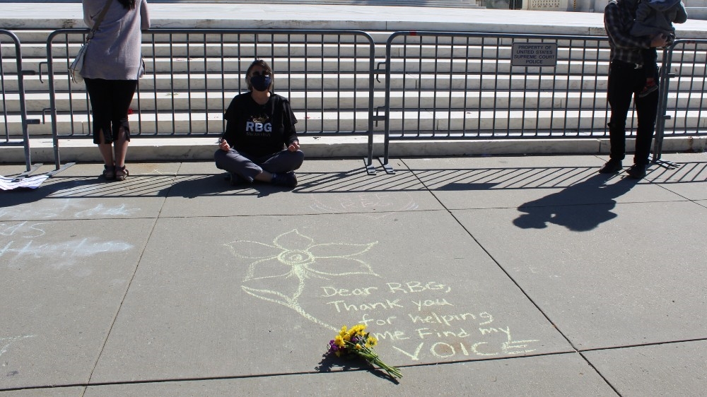 Mourners Ruth Bader Ginsburg Washington DC