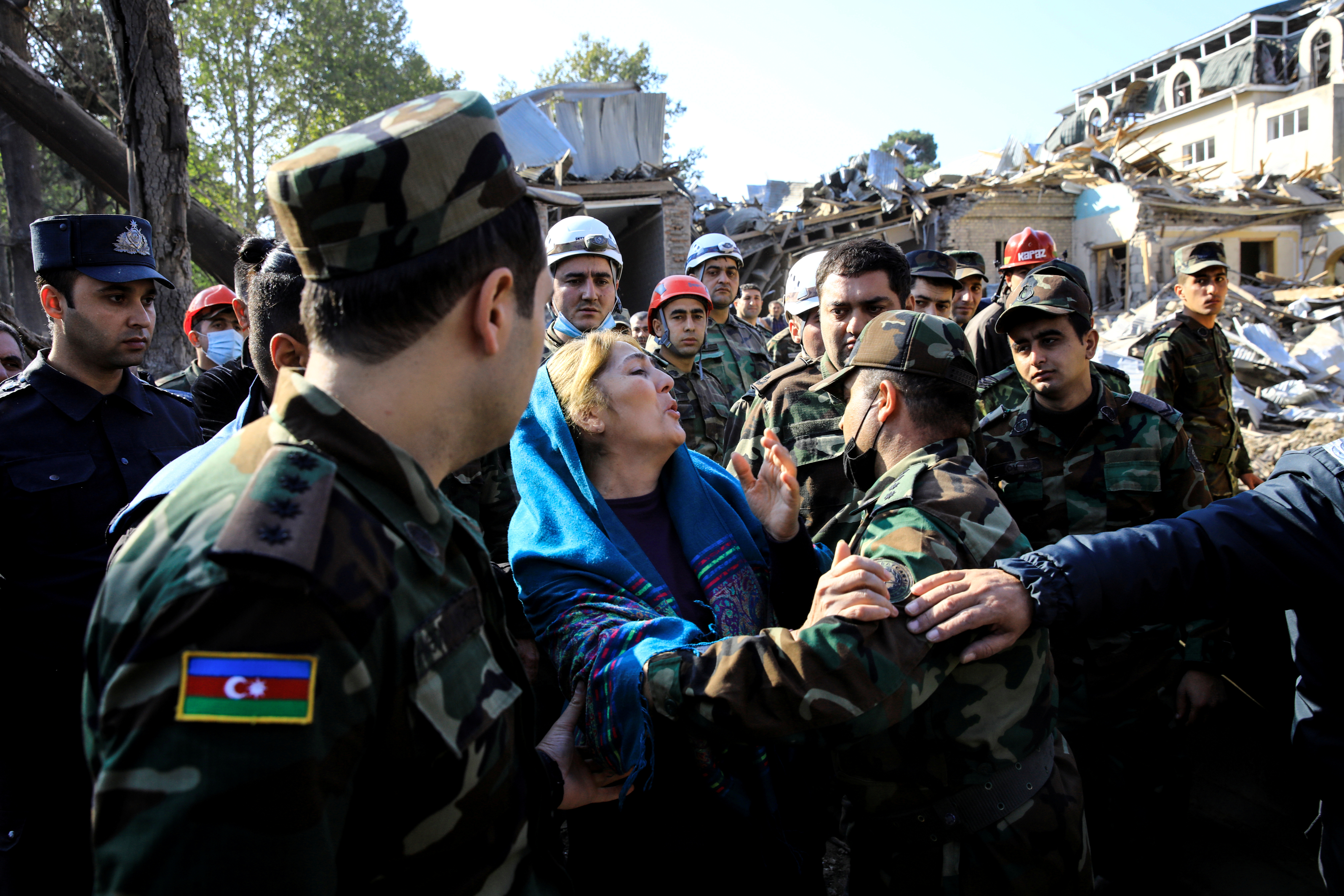 Dozens of civilians and hundreds of soldiers on both sides have been killed in less than a month of fighting [Umit Bektas/Reuters]