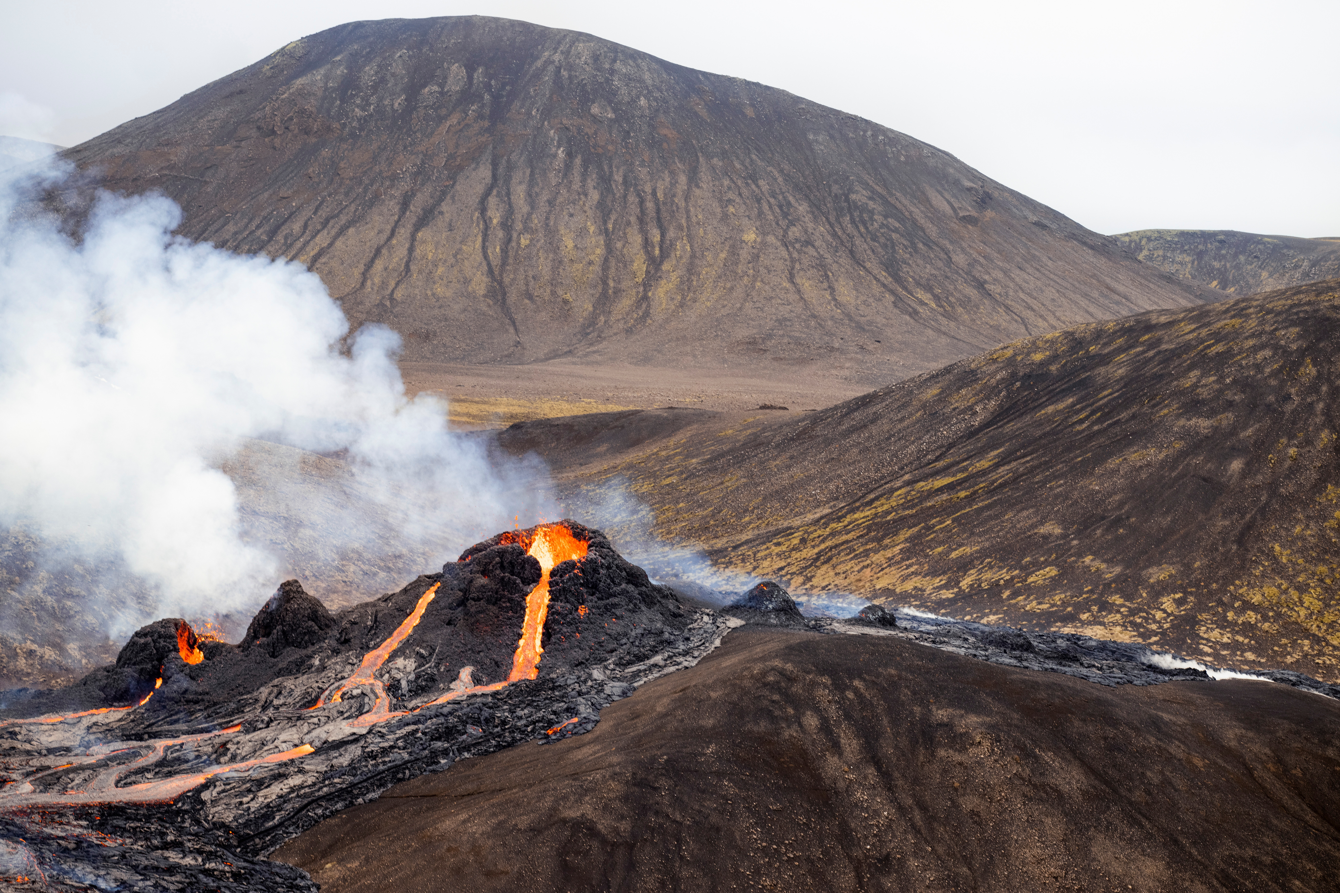 Lava flows from a volcano in Reykjanes Peninsula, 