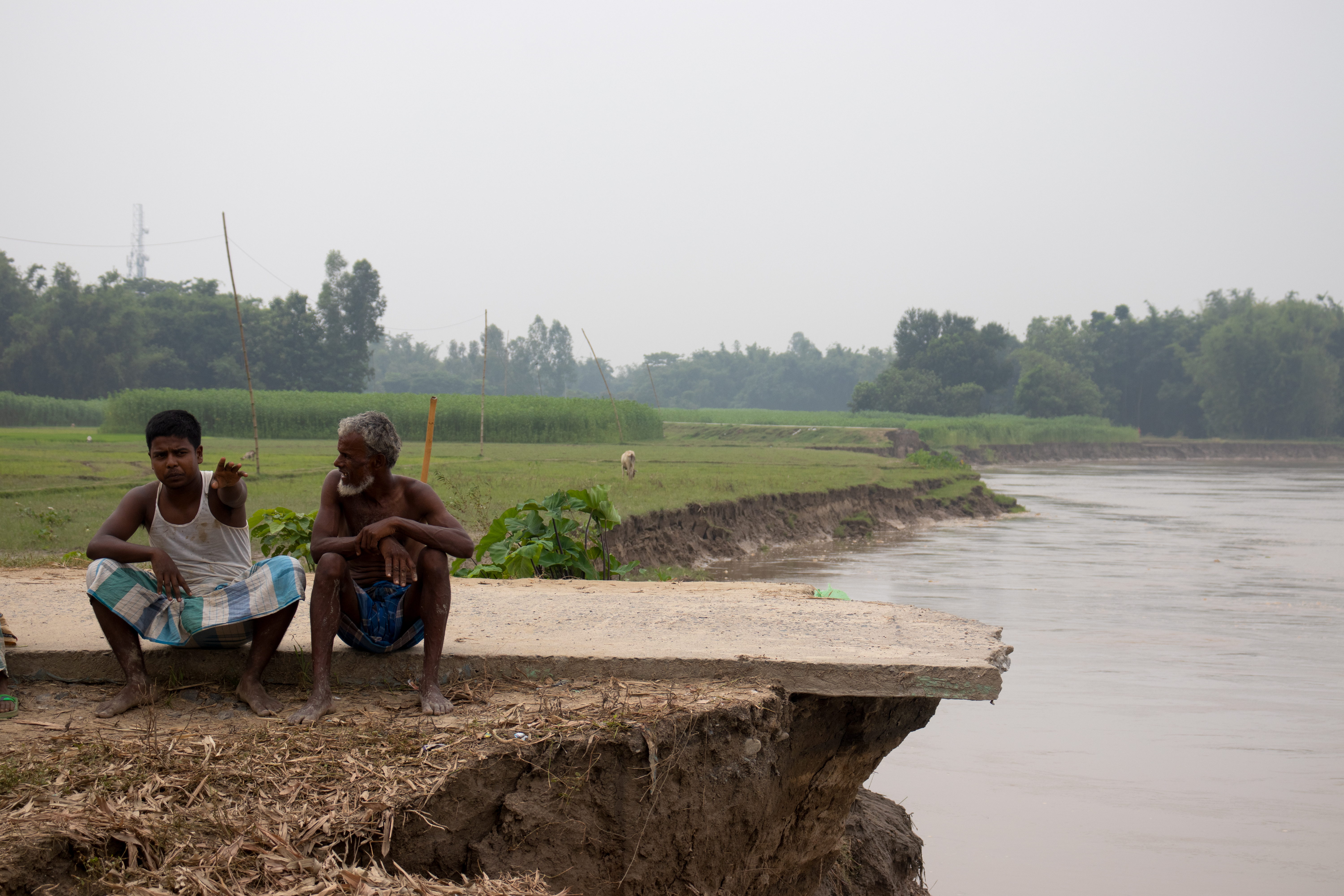 Annual monsoon floods in Amour, Purnea district in Bihar state's Seemanchal region [Tanzil Asif/Al Jazeera]