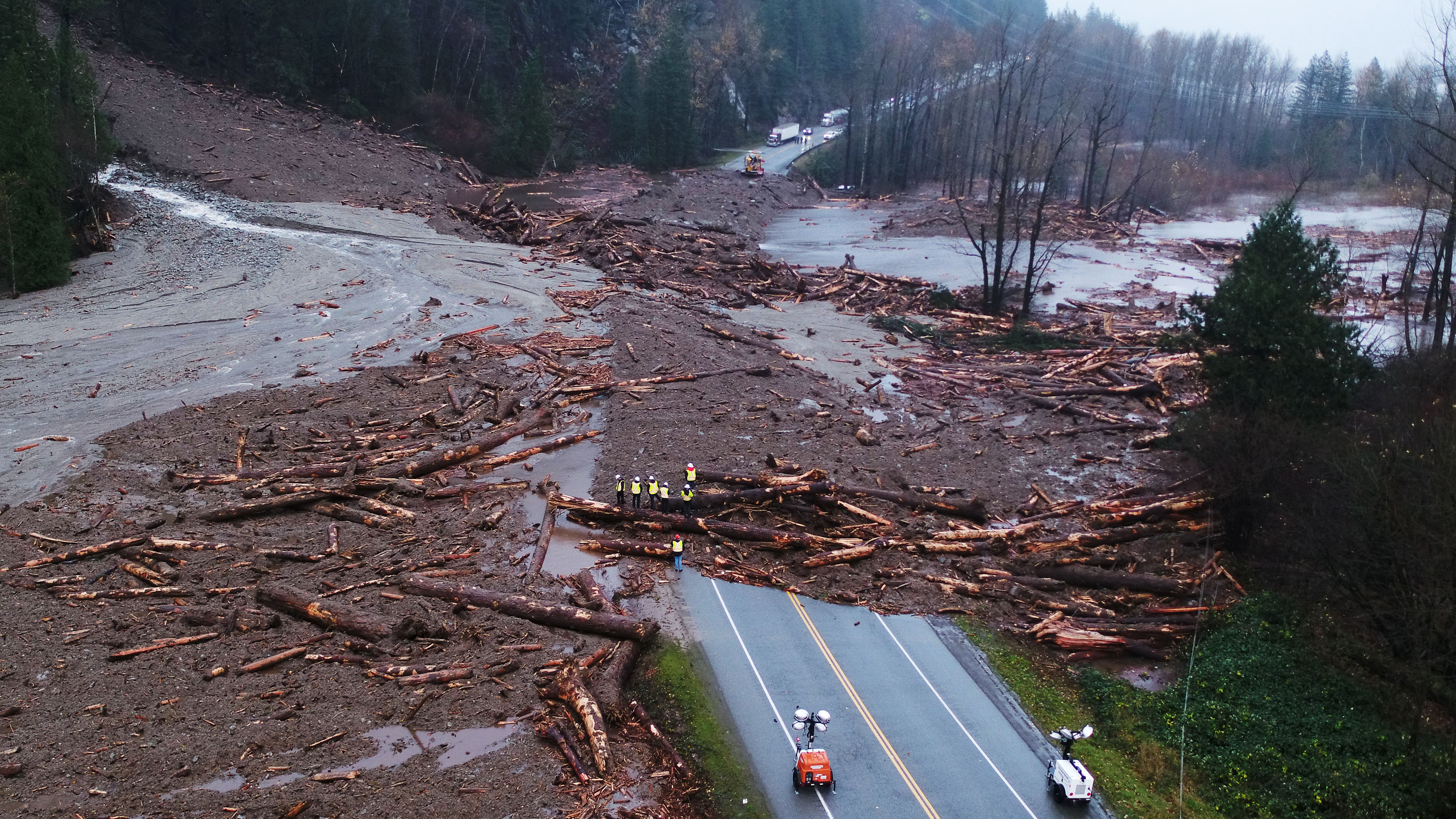 epa09587737 A handout photo made available by the Ministry of Transportation and Infrastructure showing flooding on BC Highway 7 caused by days of rain near Ruby Creek, British Columbia, Canada, 15 November 2021 (issued 17 November 2021). One person in reported dead and flooding has caused damage to roads and bridges in western Canada near Vancouver. EPA-EFE/MINISTRY OF TRANSPORTATION AND INFRASTRUCTURE / HANDOUT HANDOUT EDITORIAL USE ONLY/NO SALES