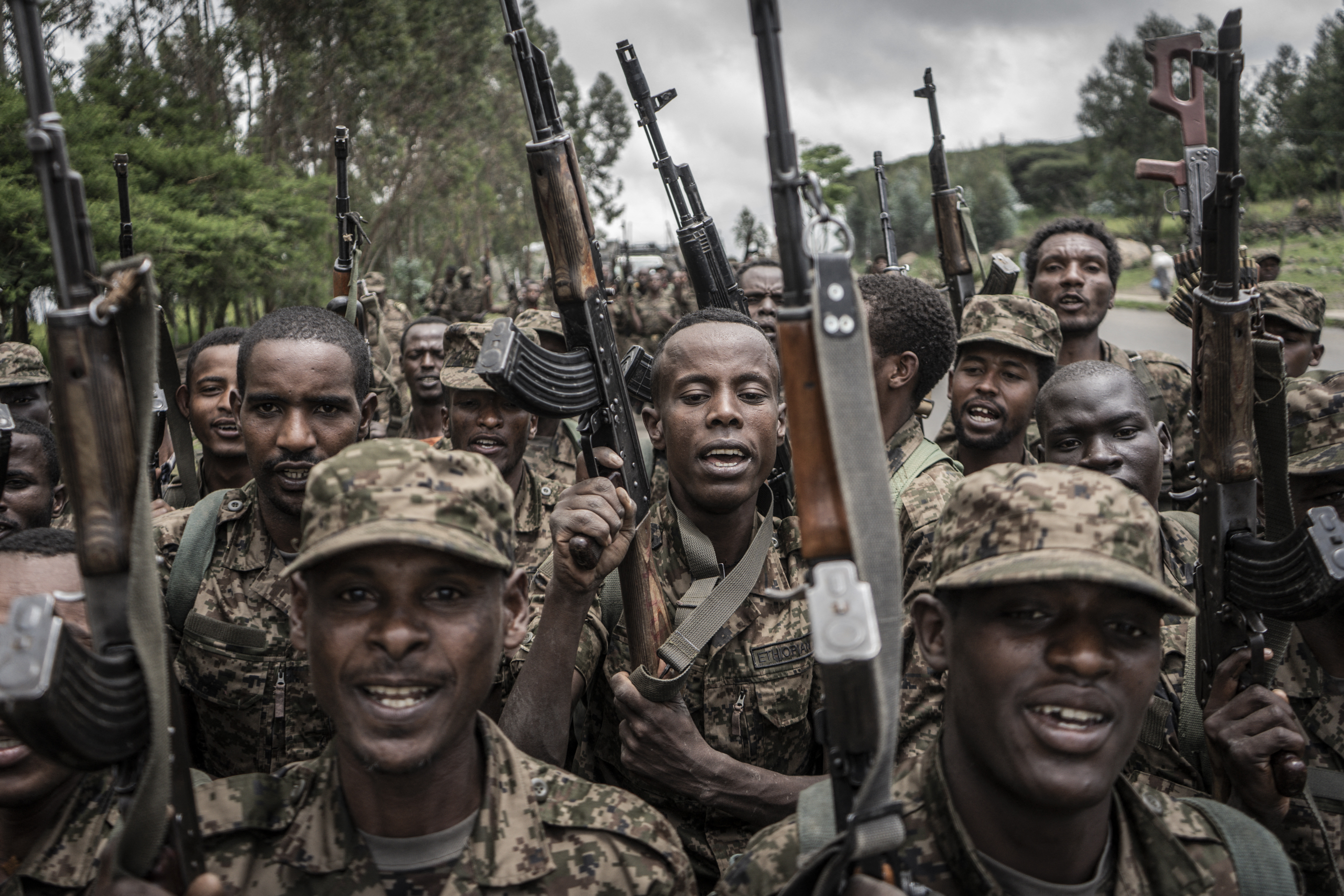 Ethiopian National Defence Forces (ENDF) soldiers shout slogans