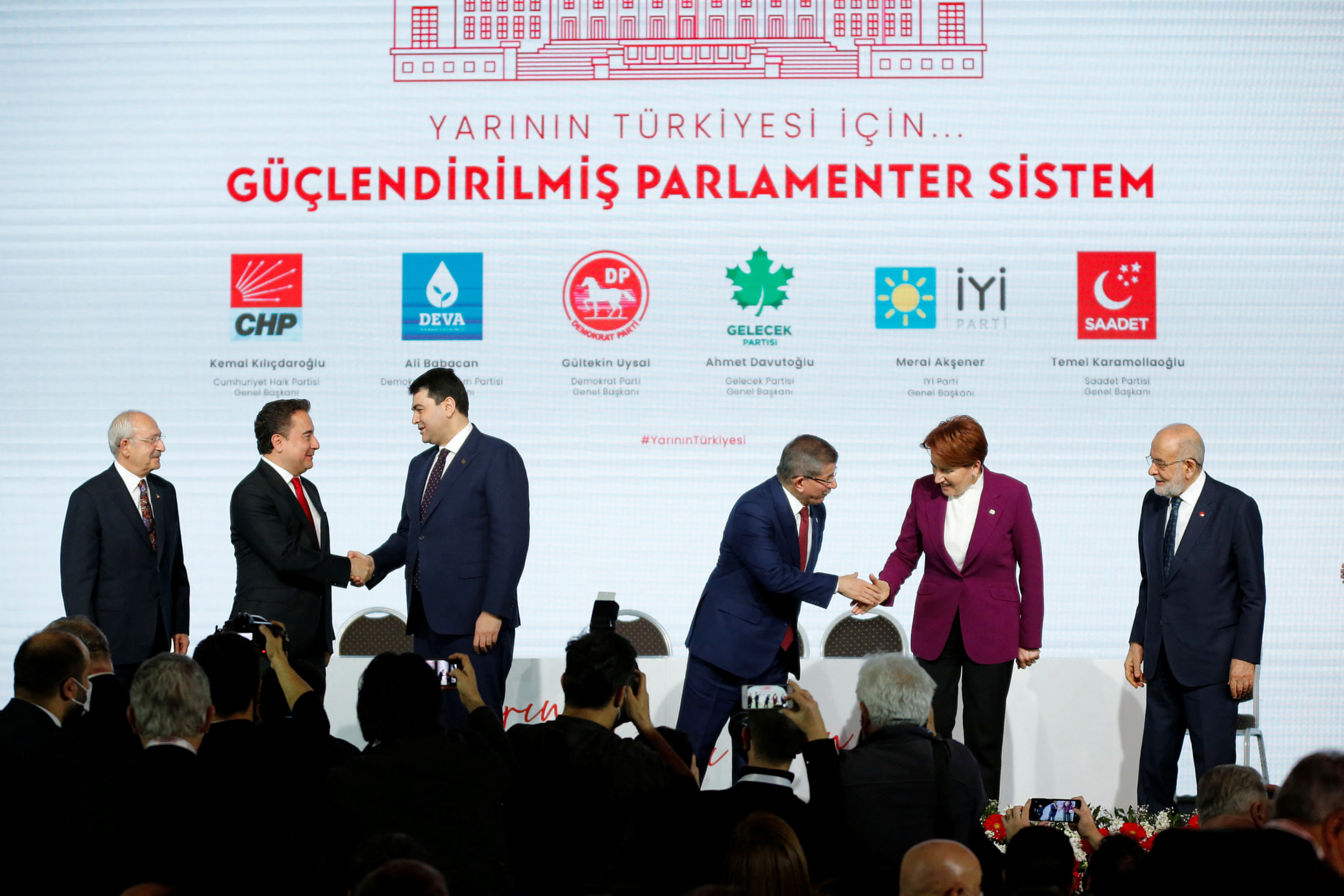 Turkish opposition leaders sign a roadmap to return to parliamentary democracy