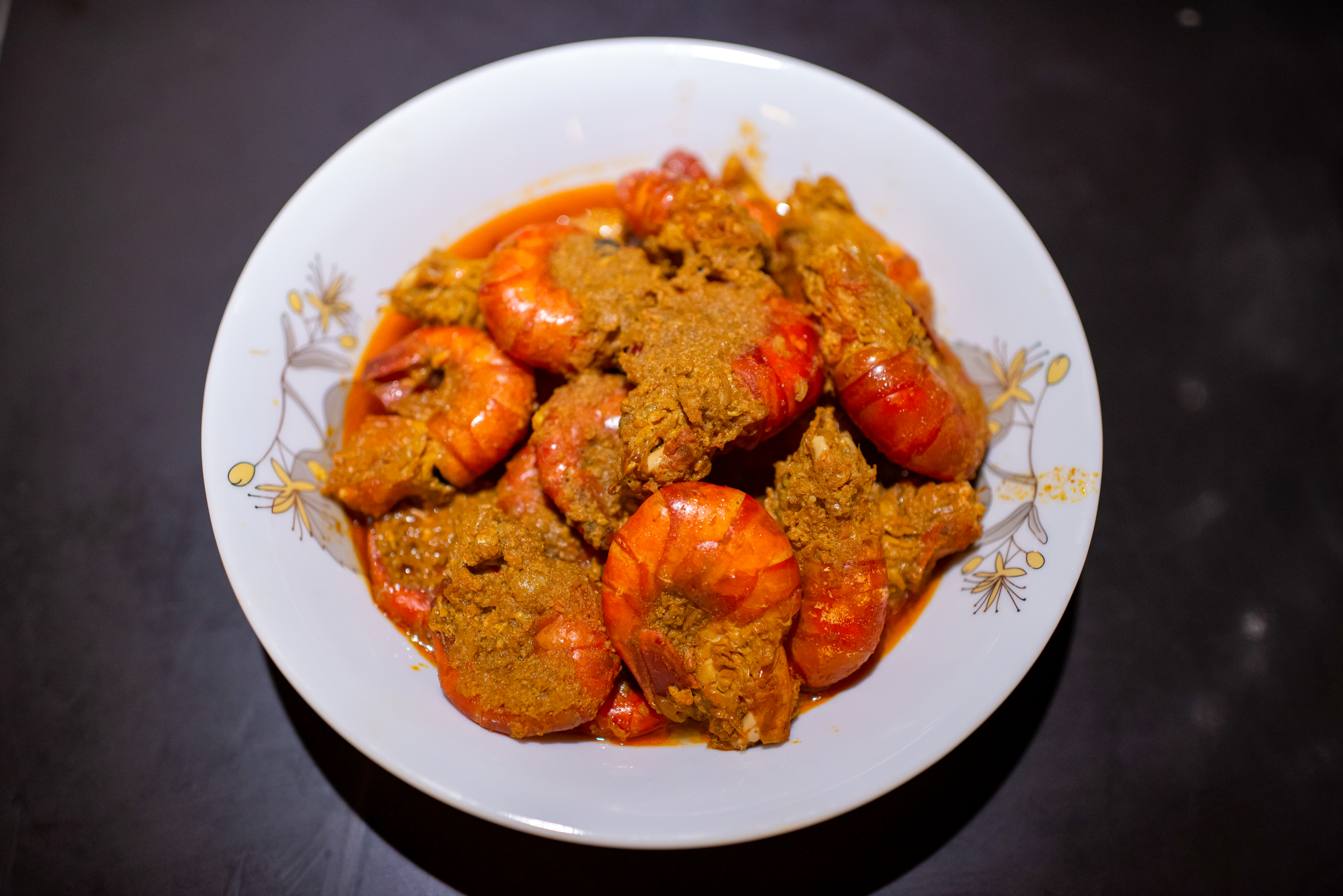 A dish of shrimp curry, or changri malai.