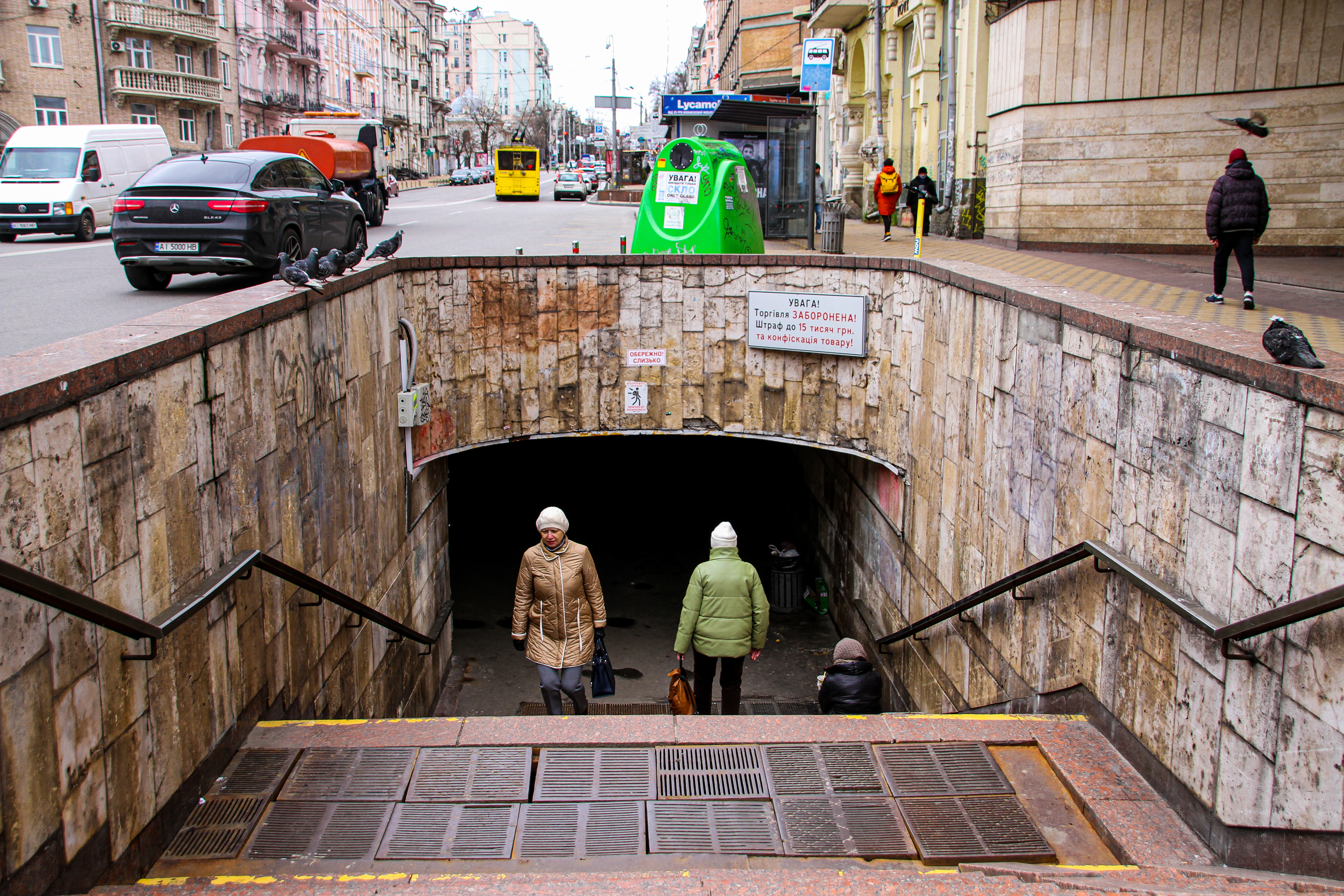 Residents walk through downtown Kyiv as the city gradually reopens