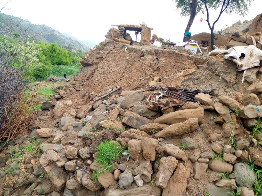 Asif Shehzad's house destroyed by floods in Pakistan.
