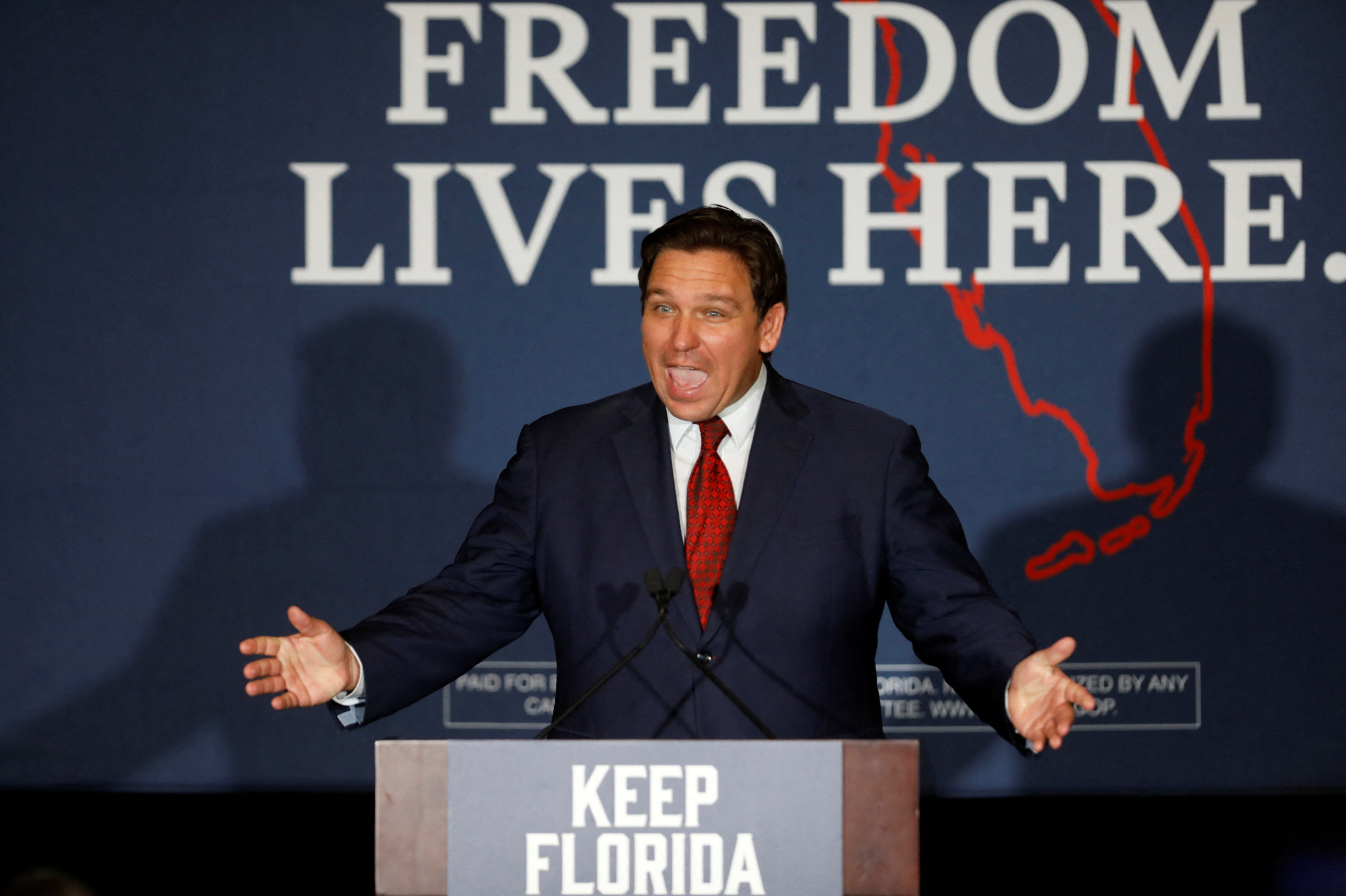 Florida Governor Ron DeSantis speaks after the primary election for the midterms during the "Keep Florida Free Tour" at Pepin’s Hospitality Centre in Tampa, Florida, U.S., August 24, 2022. REUTERS/Octavio Jones
